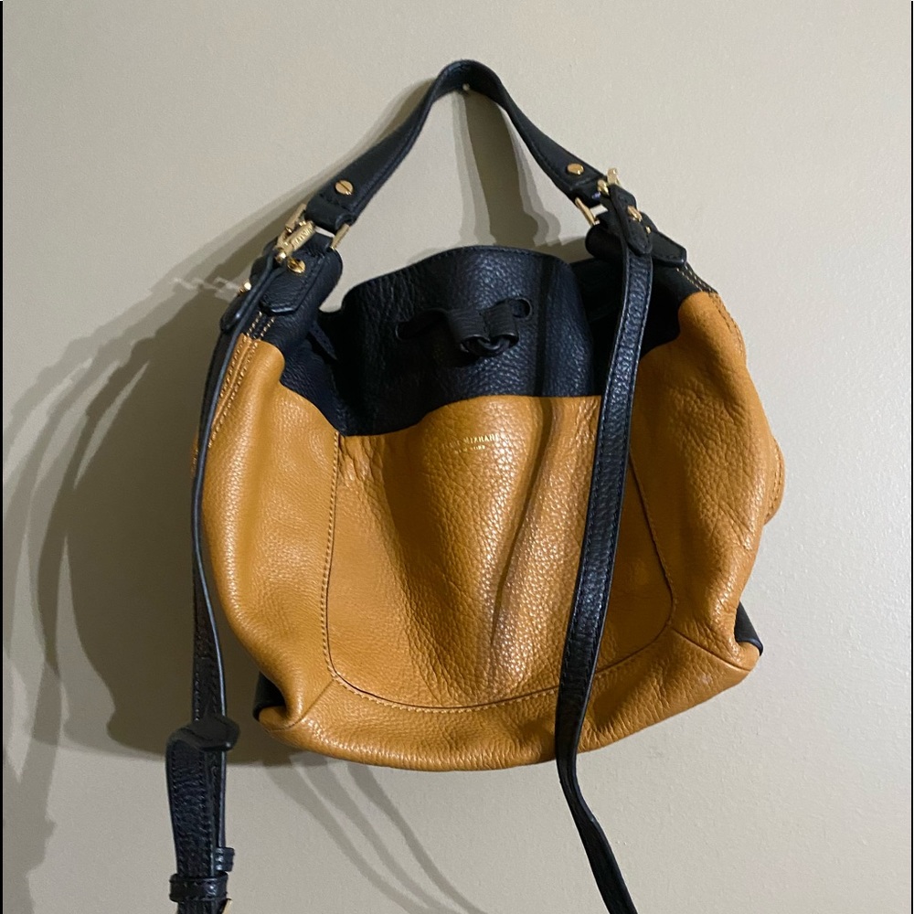Isaac leather bucket tote
